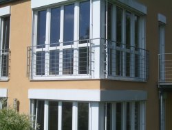 02_franz_balkon_verzinkt