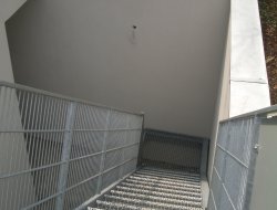 21_aussentreppe_gerade