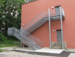 39_aussentreppe_gerade