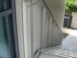 49_aussentreppe_gerade