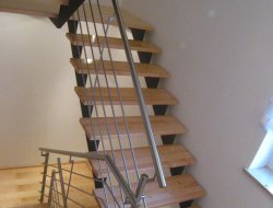 29_innentreppe_gerade