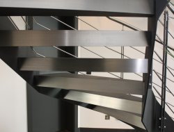 10_innentreppe_gewendelt