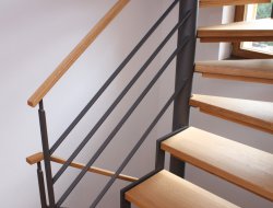 18_innentreppe_gewendelt