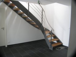 24_innentreppe_gewendelt